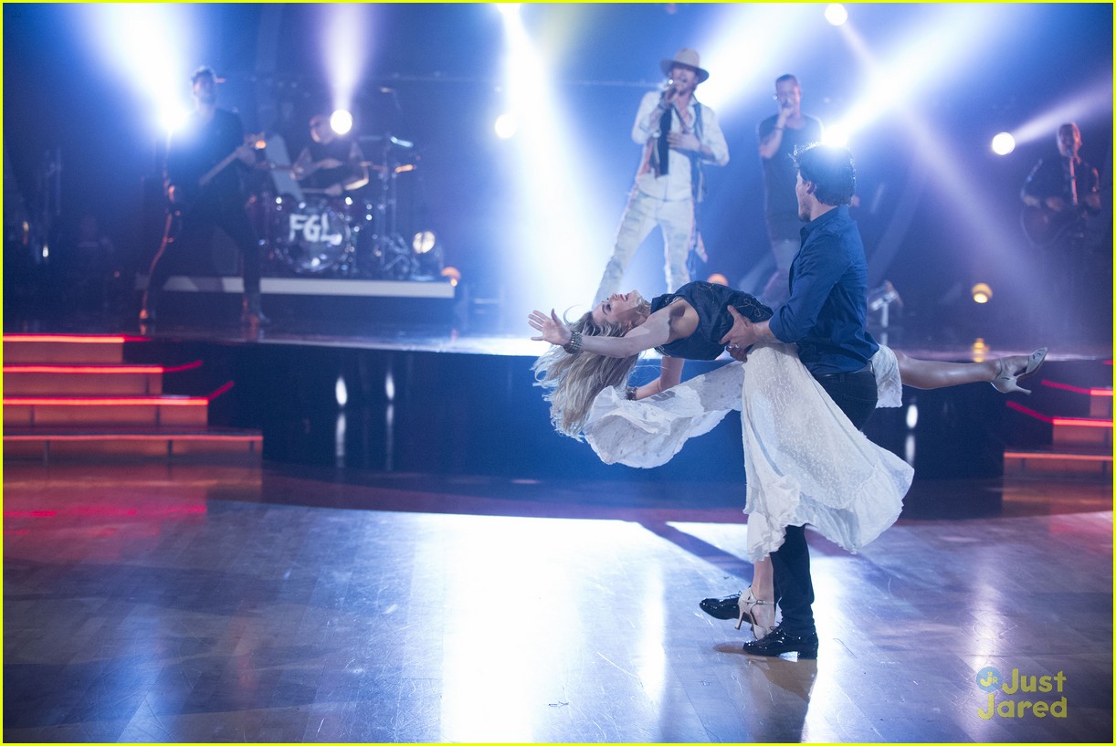 dancing with stars week three results show pics 47