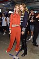 gigi hadid gets support from family at tommyxgigi show 12