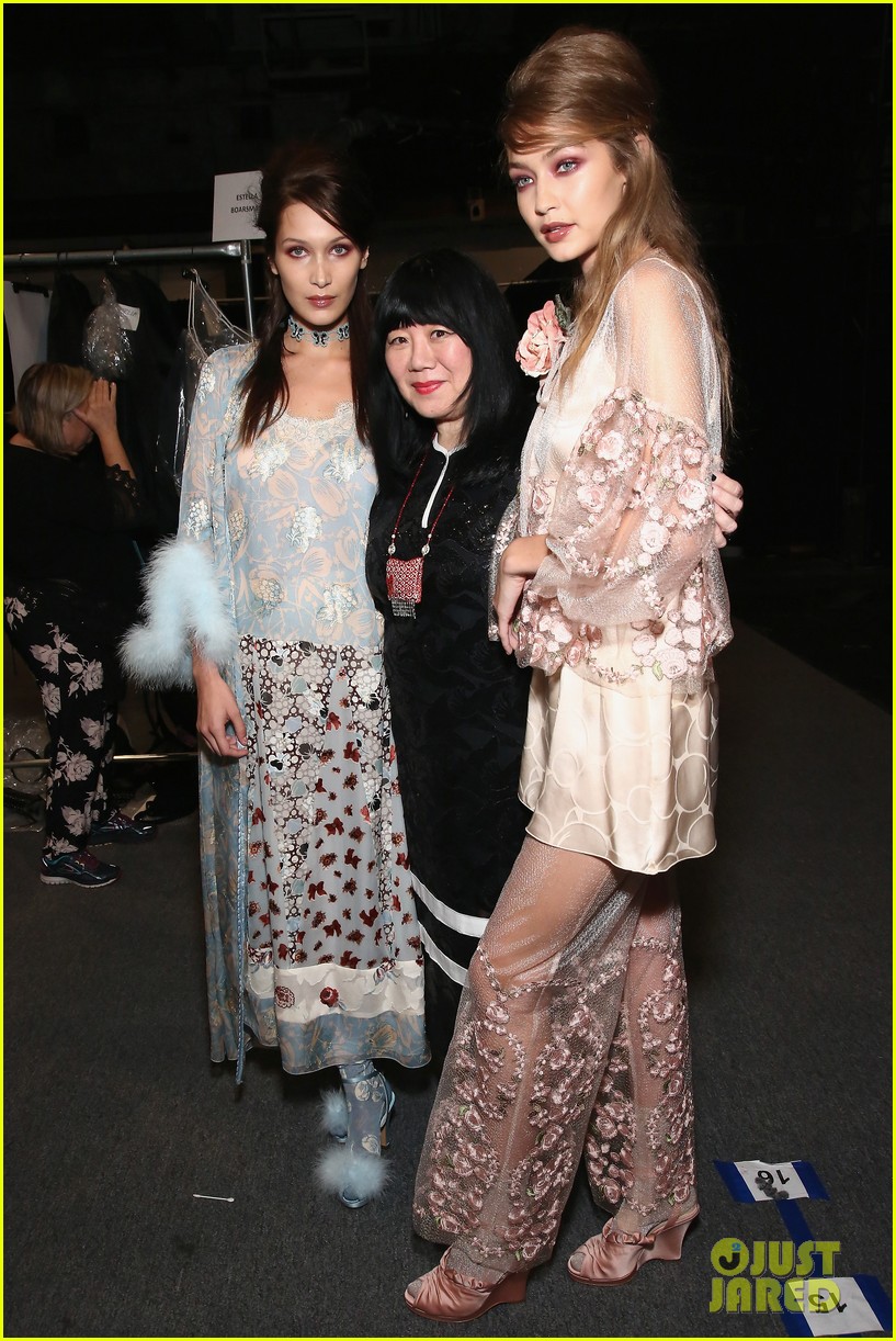 gigi bella hadid hit the runway for anna sui show during nyfw03819mytext