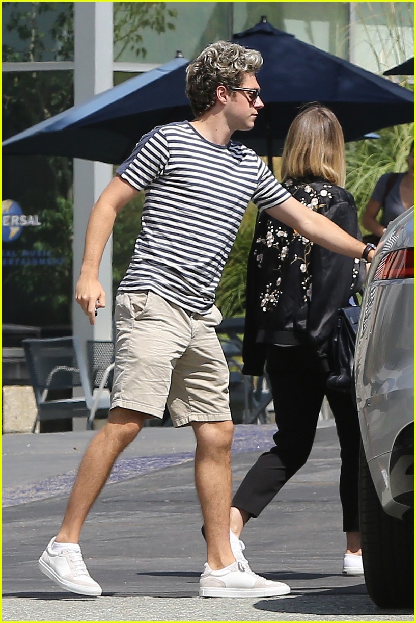 niall horan steps out in beverly hills 10