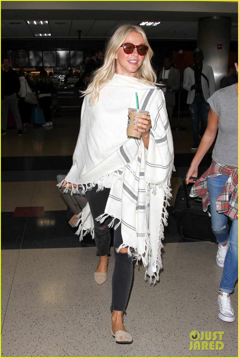 julianne hough grabs an iced coffee after arriving at lax airport 04