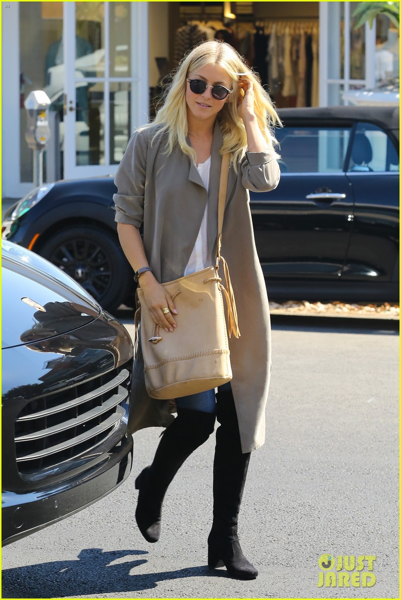 julianne hough enjoys her afternoon shopping00404mytext