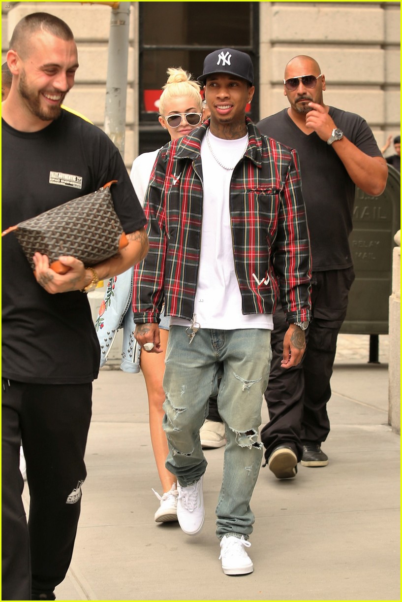 kylie jenner tyga head out day three nyfw 20