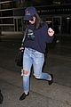 lorde lays low while arriving in la01118mytext
