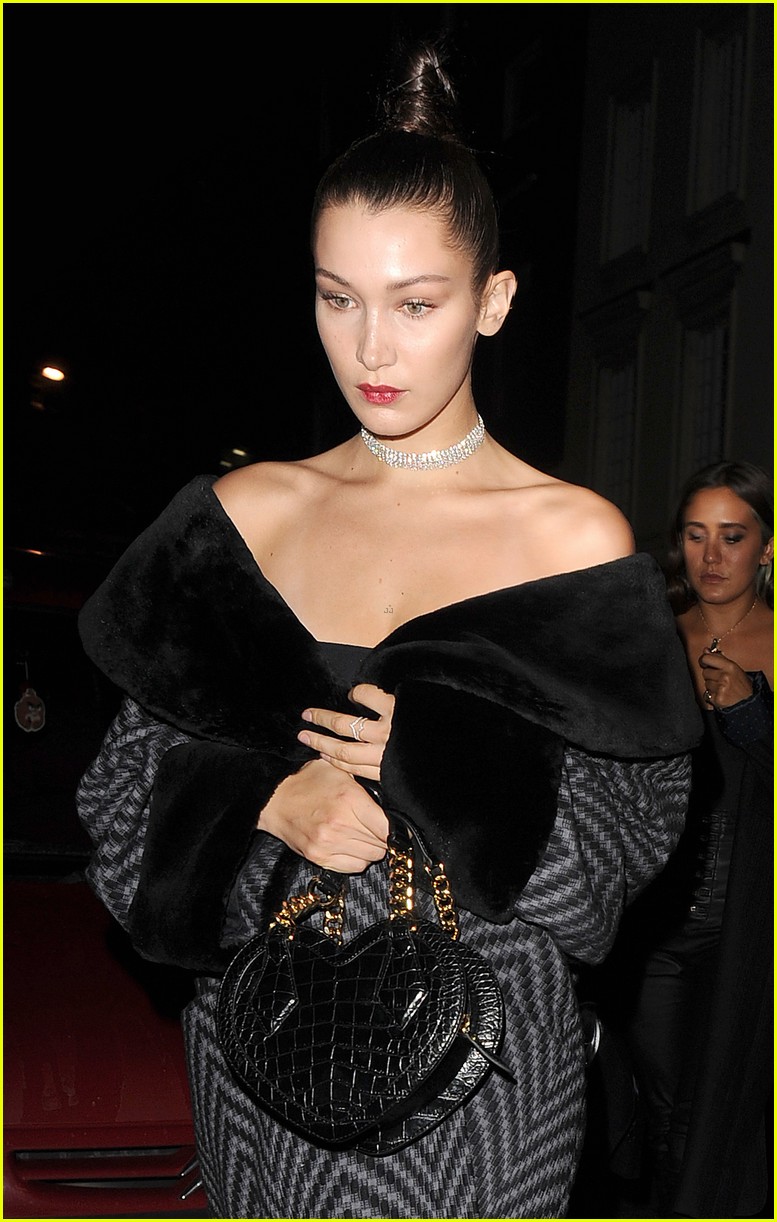 amber heard cara celevingne step out at love magazine party 25