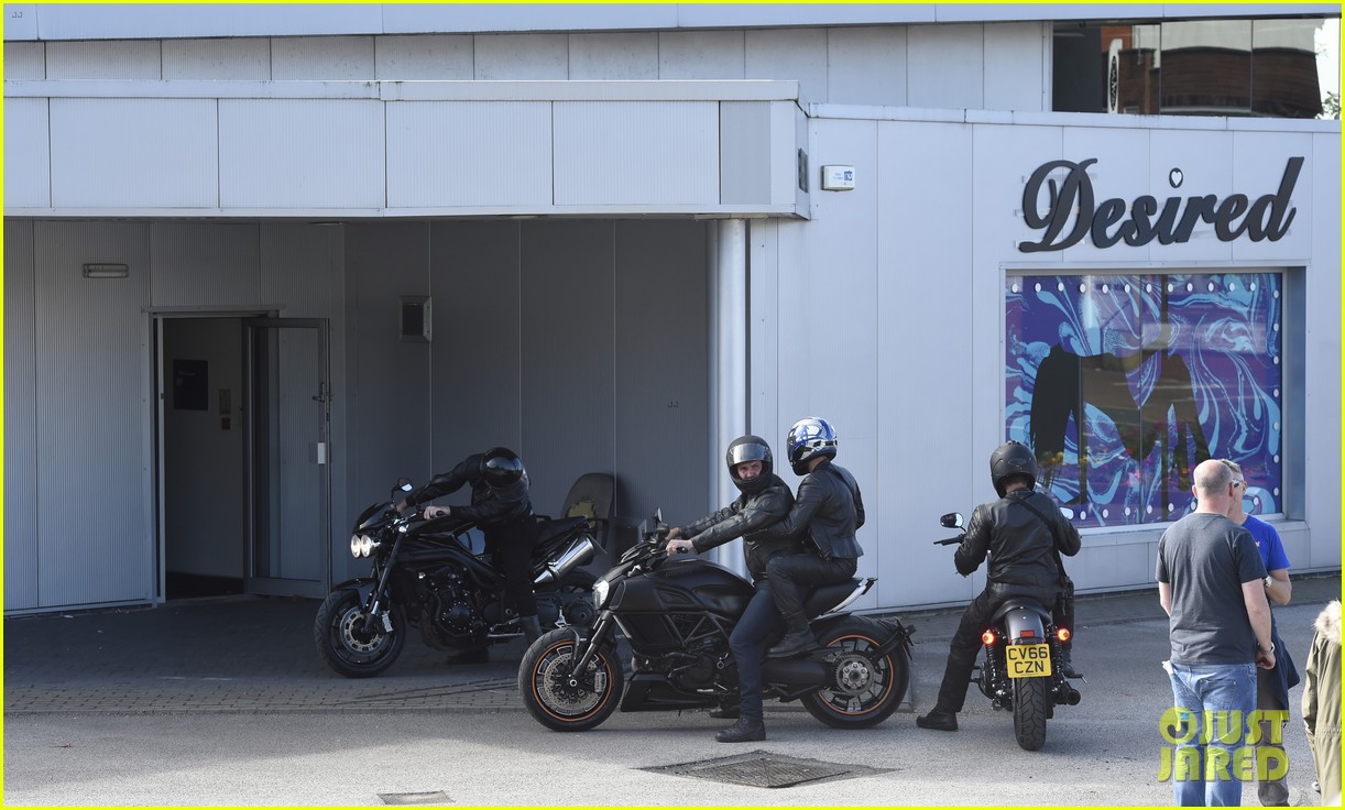 luke pasqualino motorcycle action snatch scene 22
