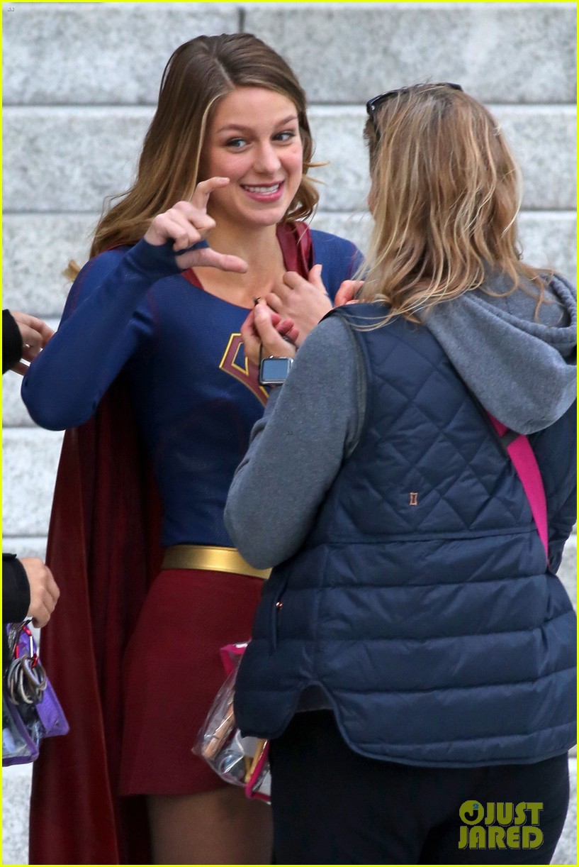 melissa benoist is all smiles while filming supergirl01417mytext