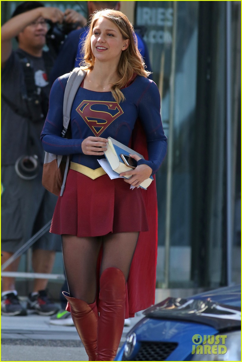 melissa benoist is all smiles while filming supergirl01619mytext