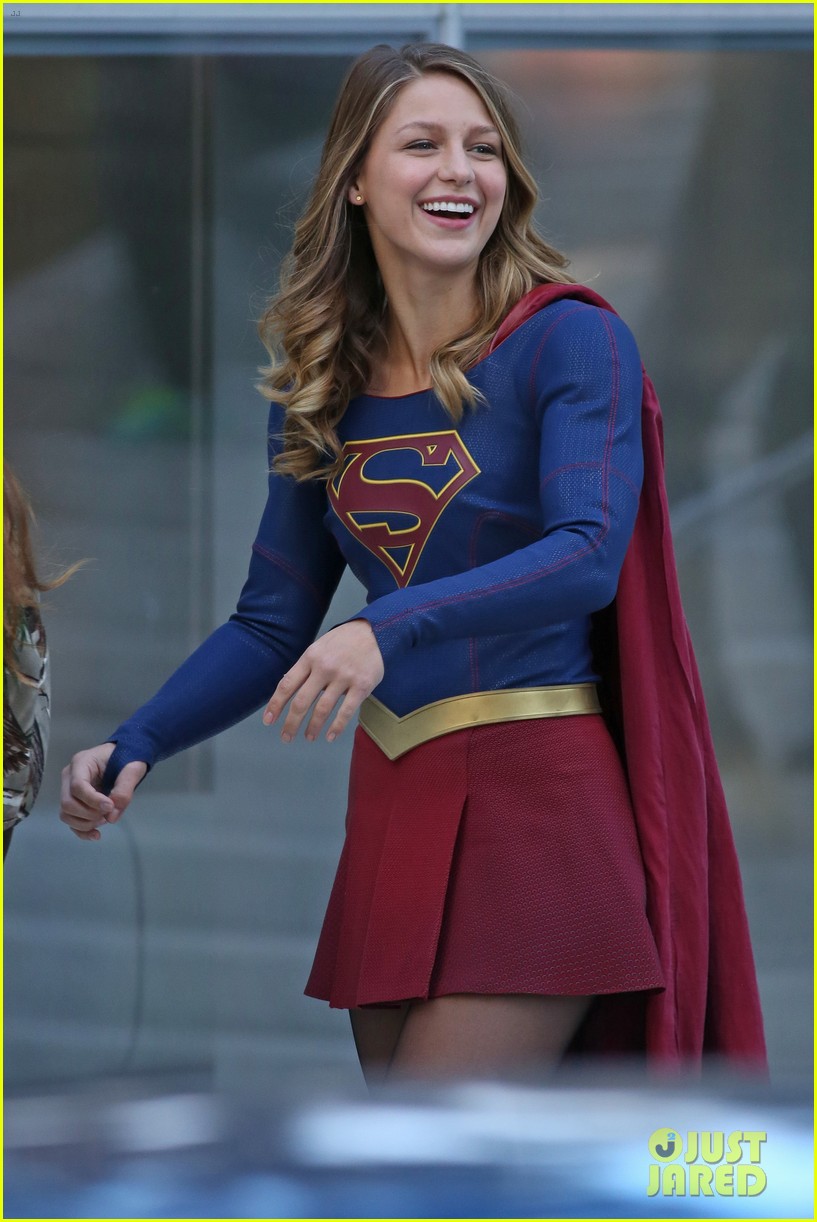 melissa benoist is all smiles while filming supergirl01820mytext