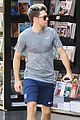 niall horan steps out after reportedly signing solo record00707mytext