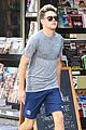 niall horan steps out after reportedly signing solo record01212mytext