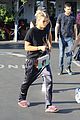 sofia richie grabs lunch with pals00313mytext
