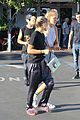 sofia richie grabs lunch with pals00716mytext