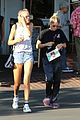 sofia richie grabs lunch with pals00806mytext