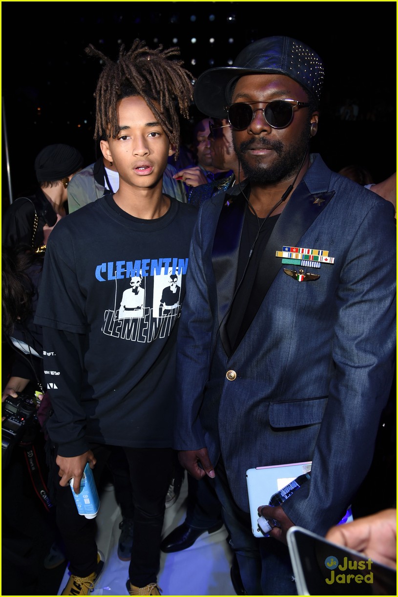 jaden smith sarah snyder front row hood by air nyfw 02