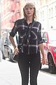 taylor swift ready for fall heads out in nyc 47