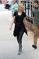 taylor swift steps out after tom hiddleston breakup 28