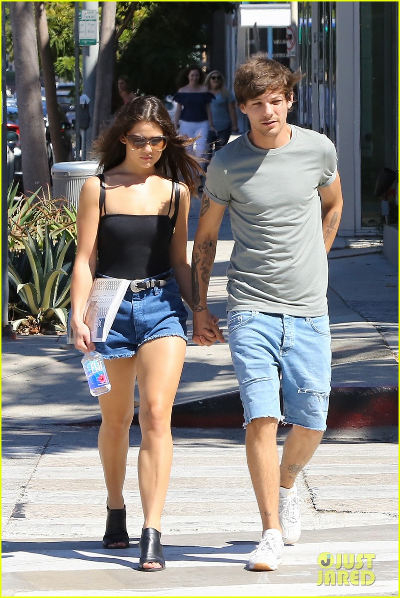 louis tomlinson danielle campbell hold hands 04