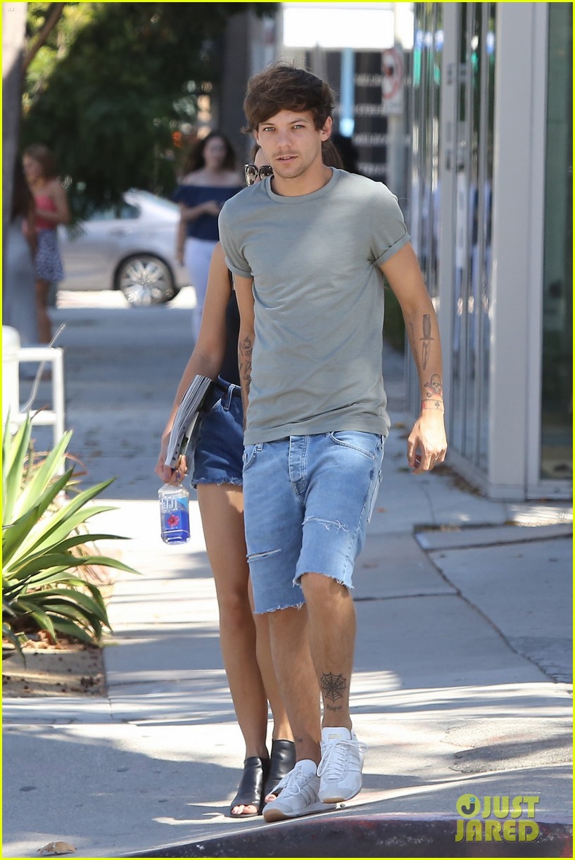 louis tomlinson danielle campbell hold hands 50