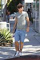 louis tomlinson danielle campbell hold hands 03