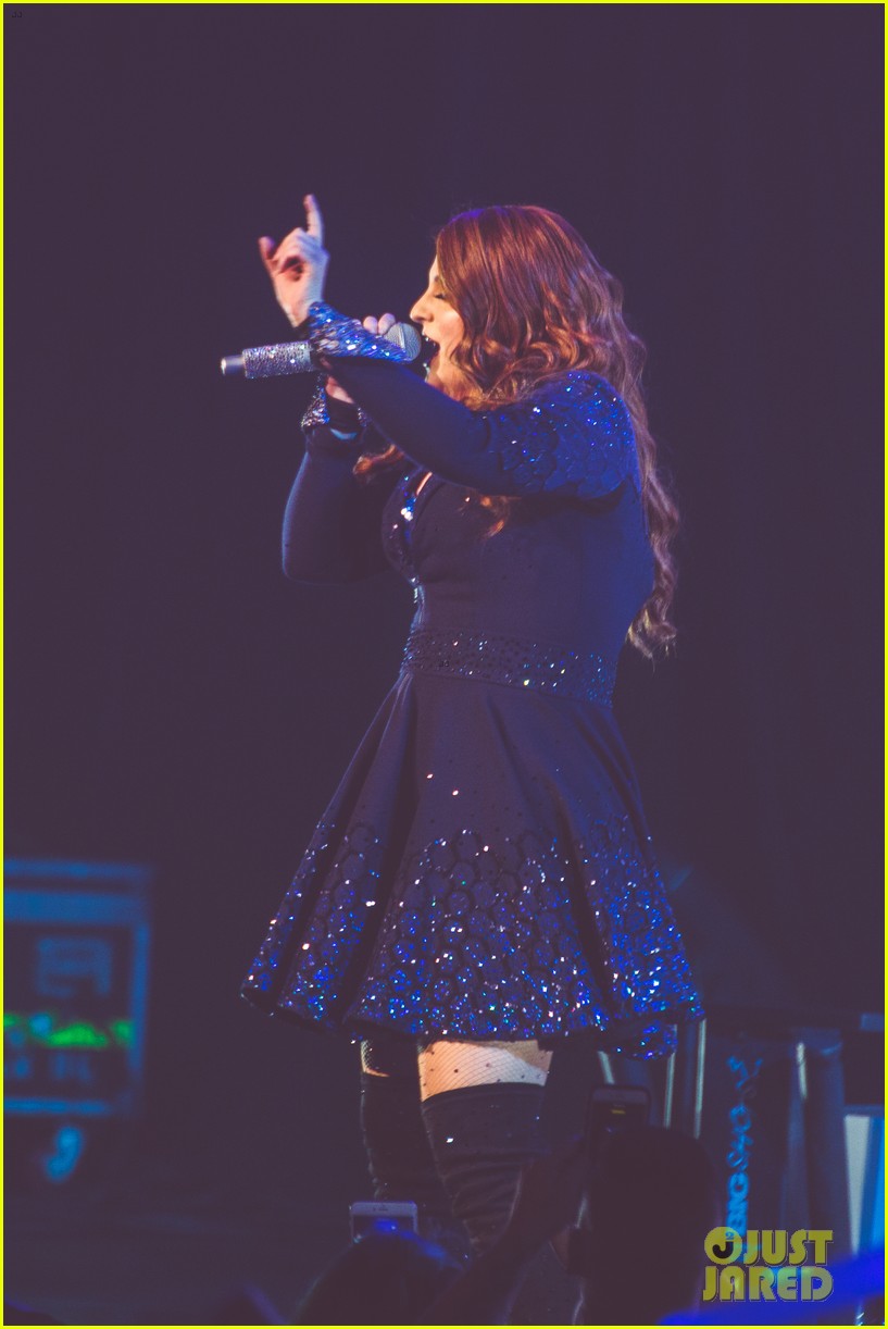 meghan trainor has legendary night at sould out radio city music hall 07