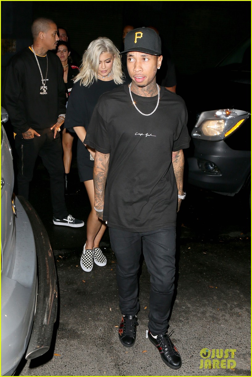 Kylie Jenner and Tyga Brave the Crowds While Out in NYC | Photo 1020714 ...