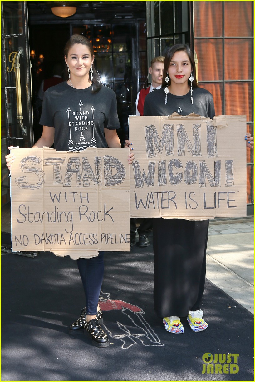 shailene woodley takes break to stand with standing rock 13