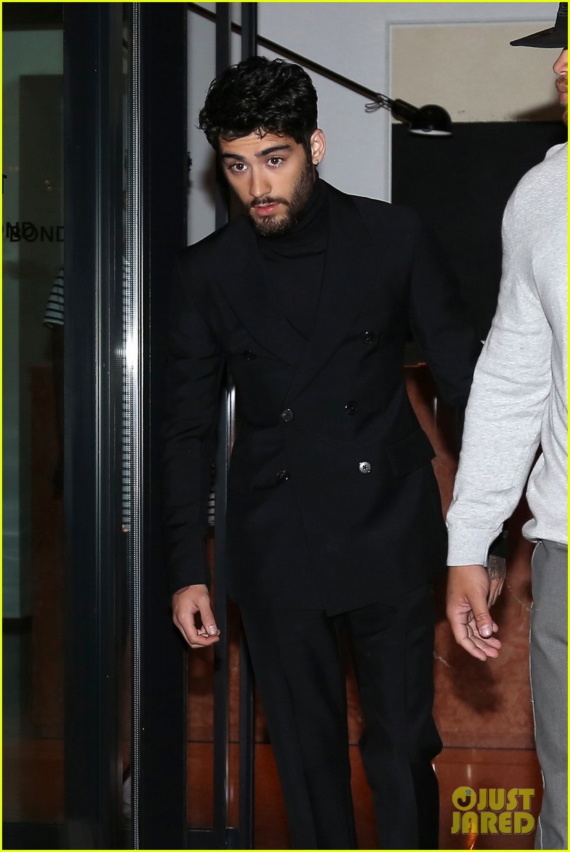 zayn hailee turn heads while arriving at tom ford showext23mytext