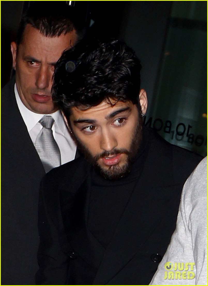 zayn hailee turn heads while arriving at tom ford showext26mytext
