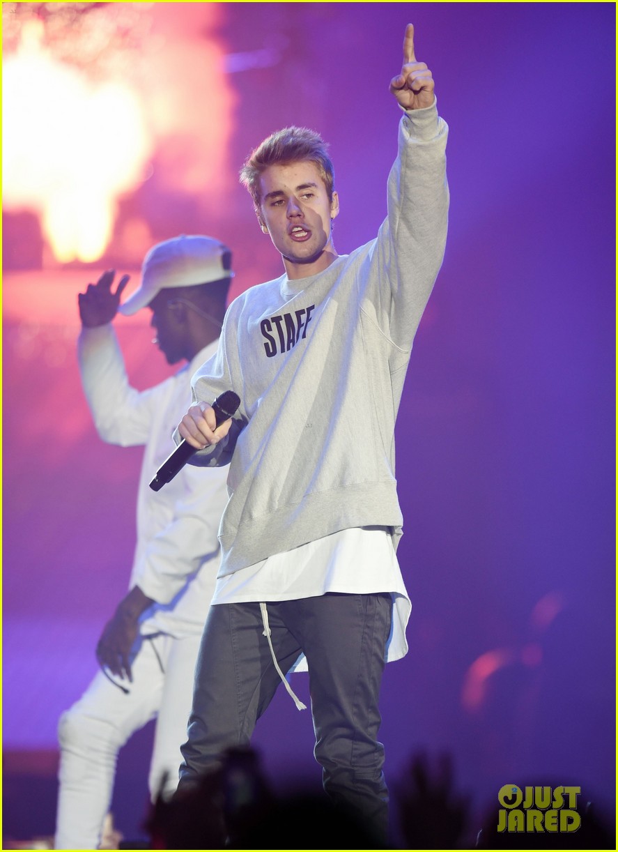 justin bieber manchester concert stop screaming again 14