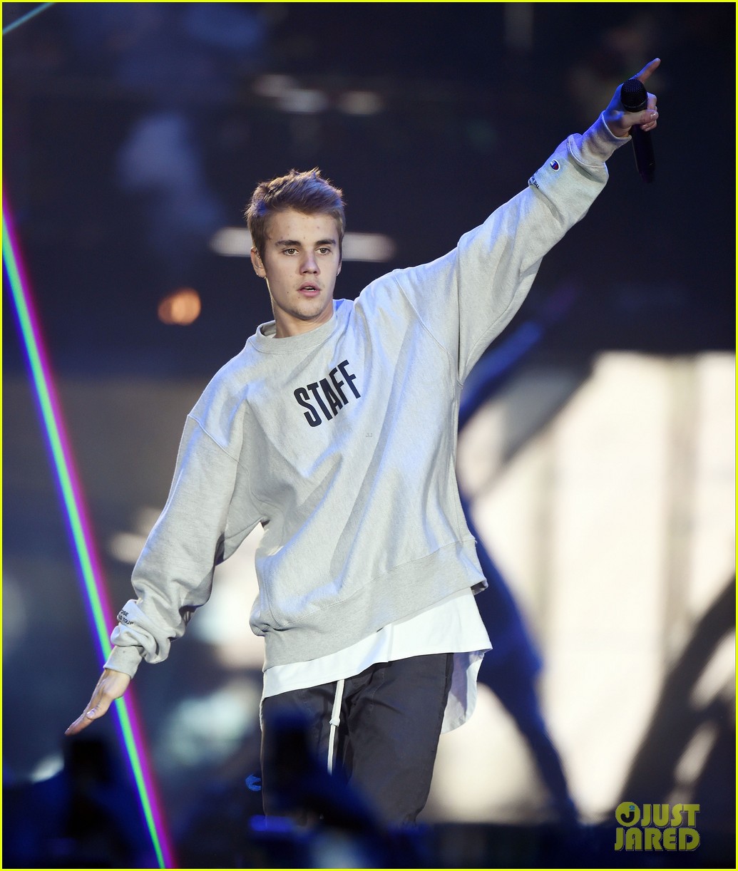 justin bieber manchester concert stop screaming again 16