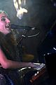 birdy performs germany bird cages 10