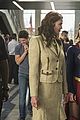 supergirl welcome to earth photos 17