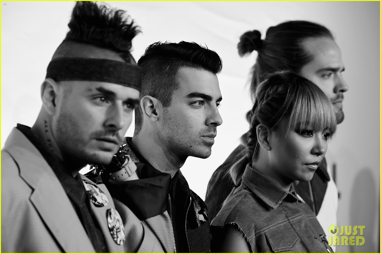 dnce performs at tidal x 1015 that was crazy 08