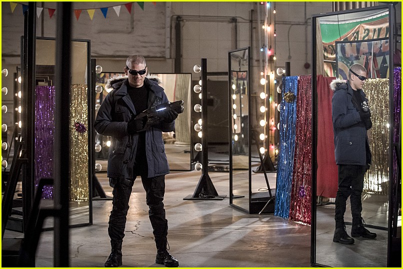 the flash new rogues photos 14