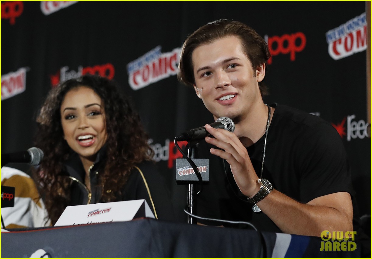 hayes grier freakish panel 2016 nycc 07