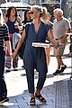 julianne hough picks up pizza at the grove 08