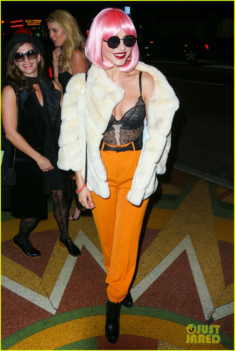 julianne hough wears a pink wig for halloween costume 11