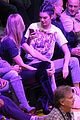 kendall jenner and karlie kloss sit courtside while cheering on lakers jordan clarkson 19