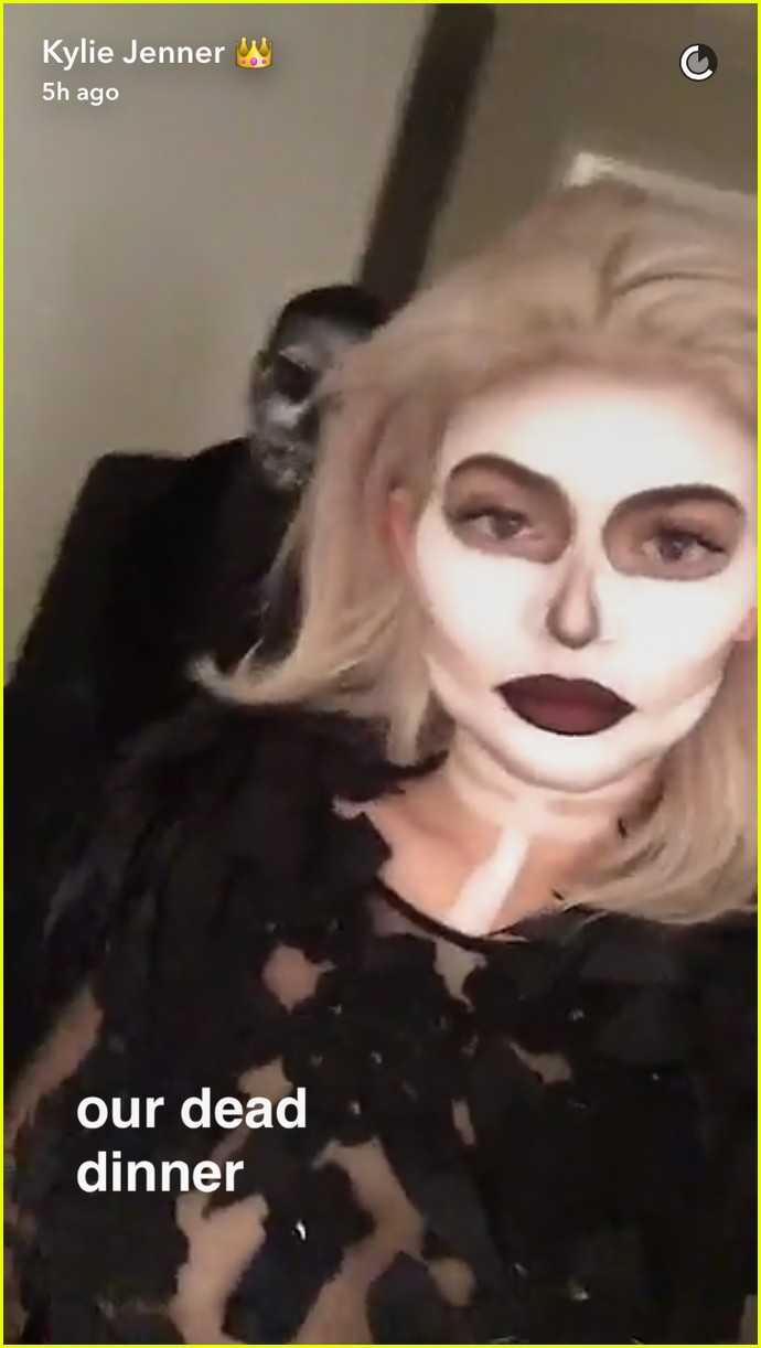 kylie jenner hosts epic halloween dinner with tyga kendall 15
