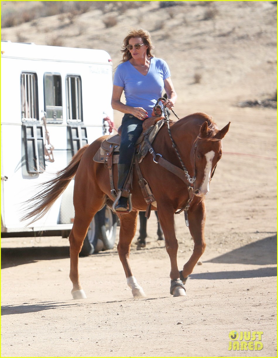 kendall caitlyn jenner go horseback riding 35