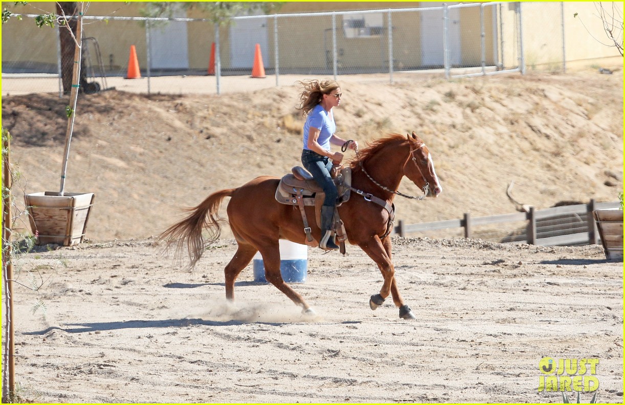 kendall caitlyn jenner go horseback riding 78