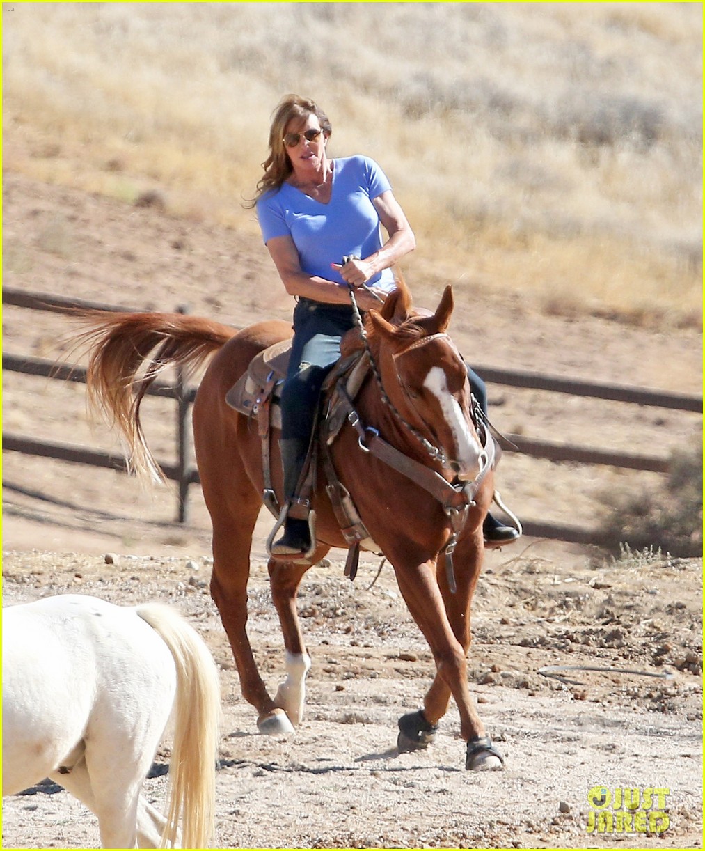 kendall caitlyn jenner go horseback riding 79