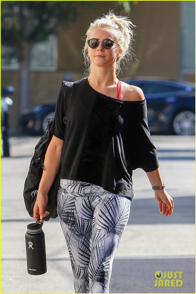julianne hough amber rose apology workout 16