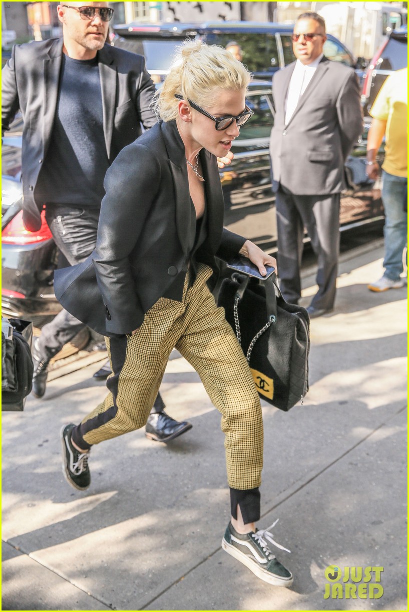 kristen0stewart continues showing off her style game64806mytext