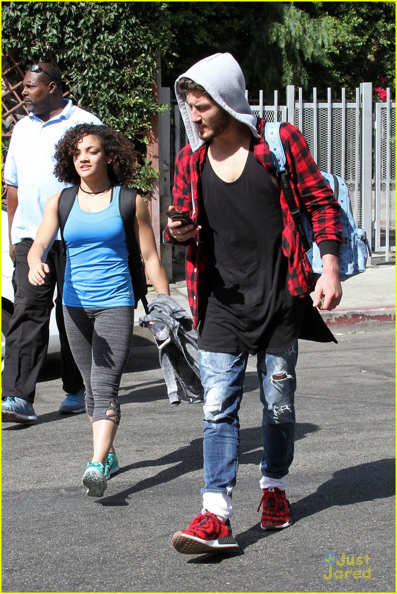 laurie hernandez val chmerkovskiy curly hair sunday dwts practice 07