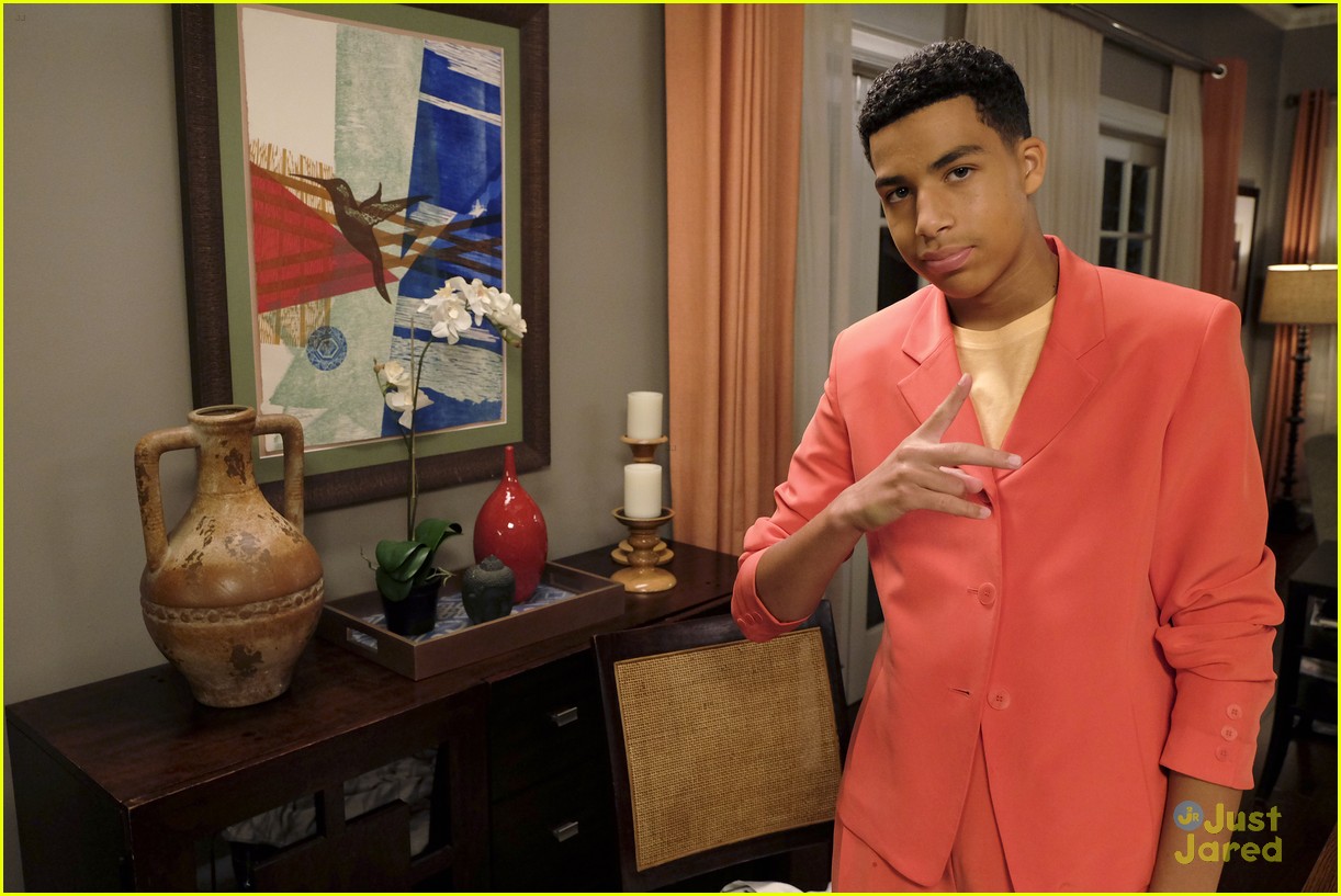 marcus scribner chats election episode blackish 05