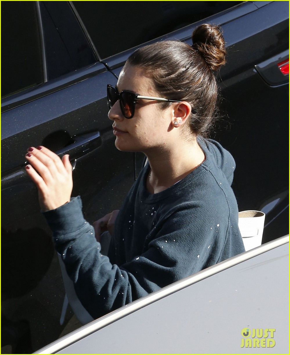 lea michele shows off her healthy habits ahead of shape body sho event in nyc 07