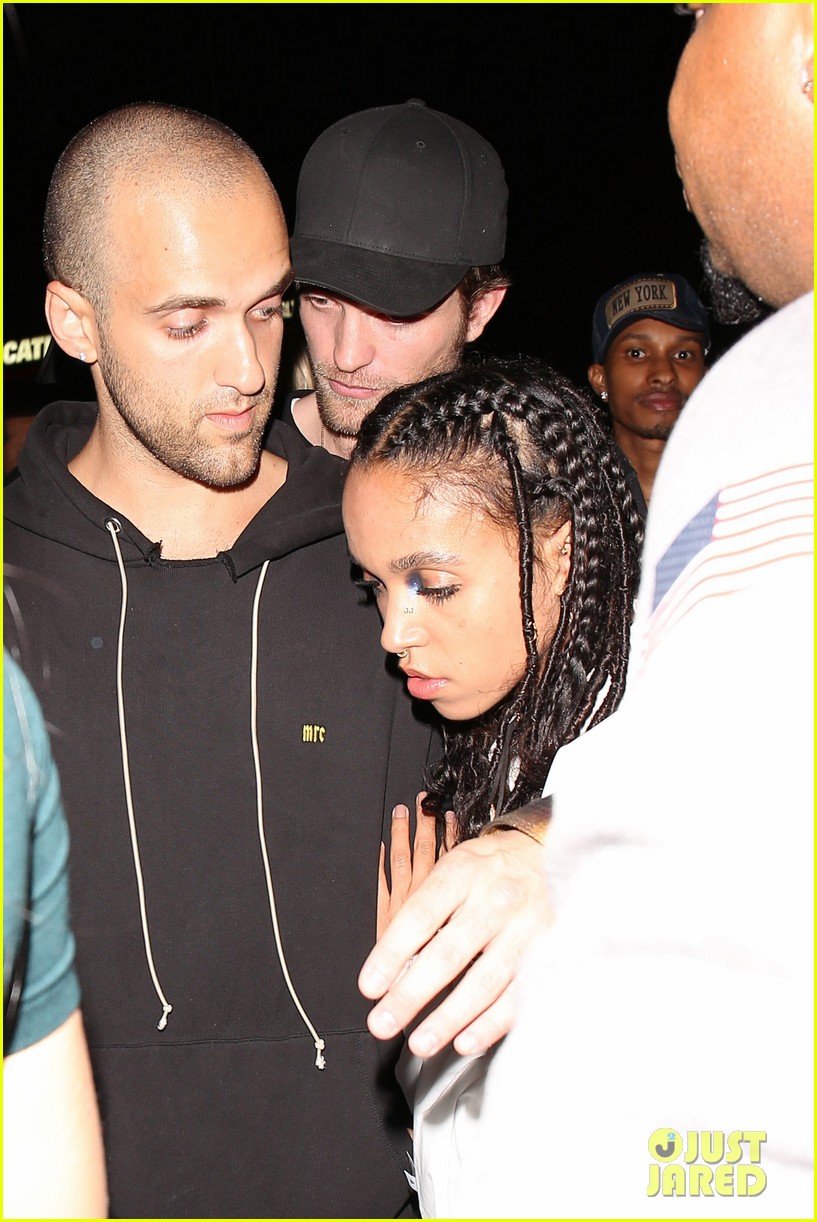 robert pattinson and fka twigs head to drakes concert after party 03