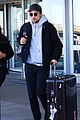 robert pattinson touches down in nyc for the weekend 04